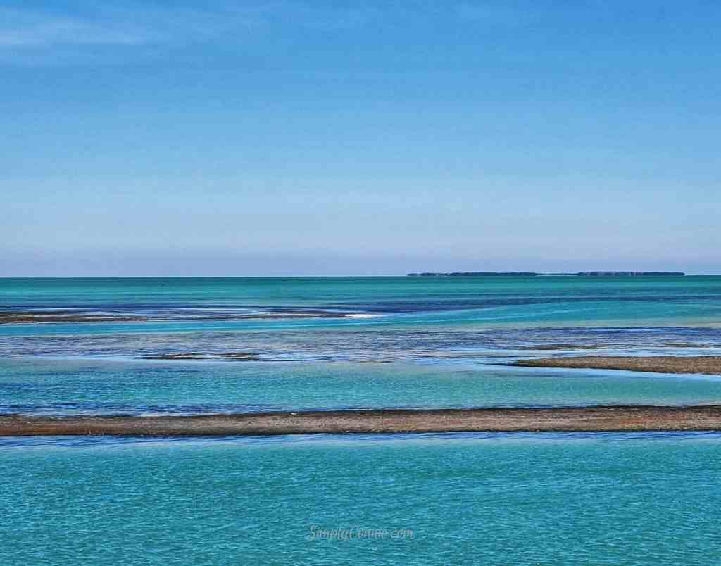 Highway Piers Historical Marker on the Florida Keys Overseas Heritage Trail in Islamorada, FL